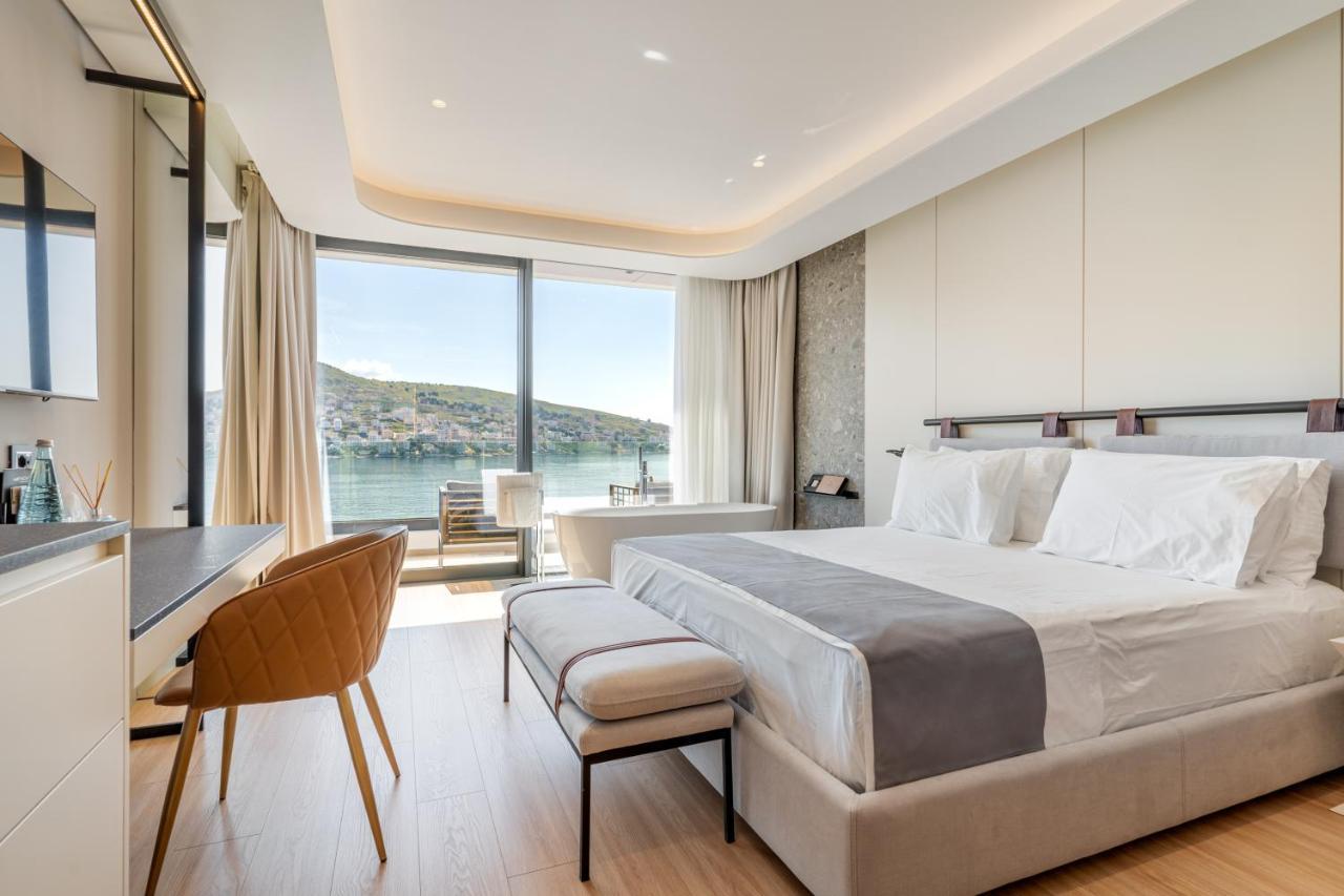 Yacht Premium Hotel Saranda Zewnętrze zdjęcie