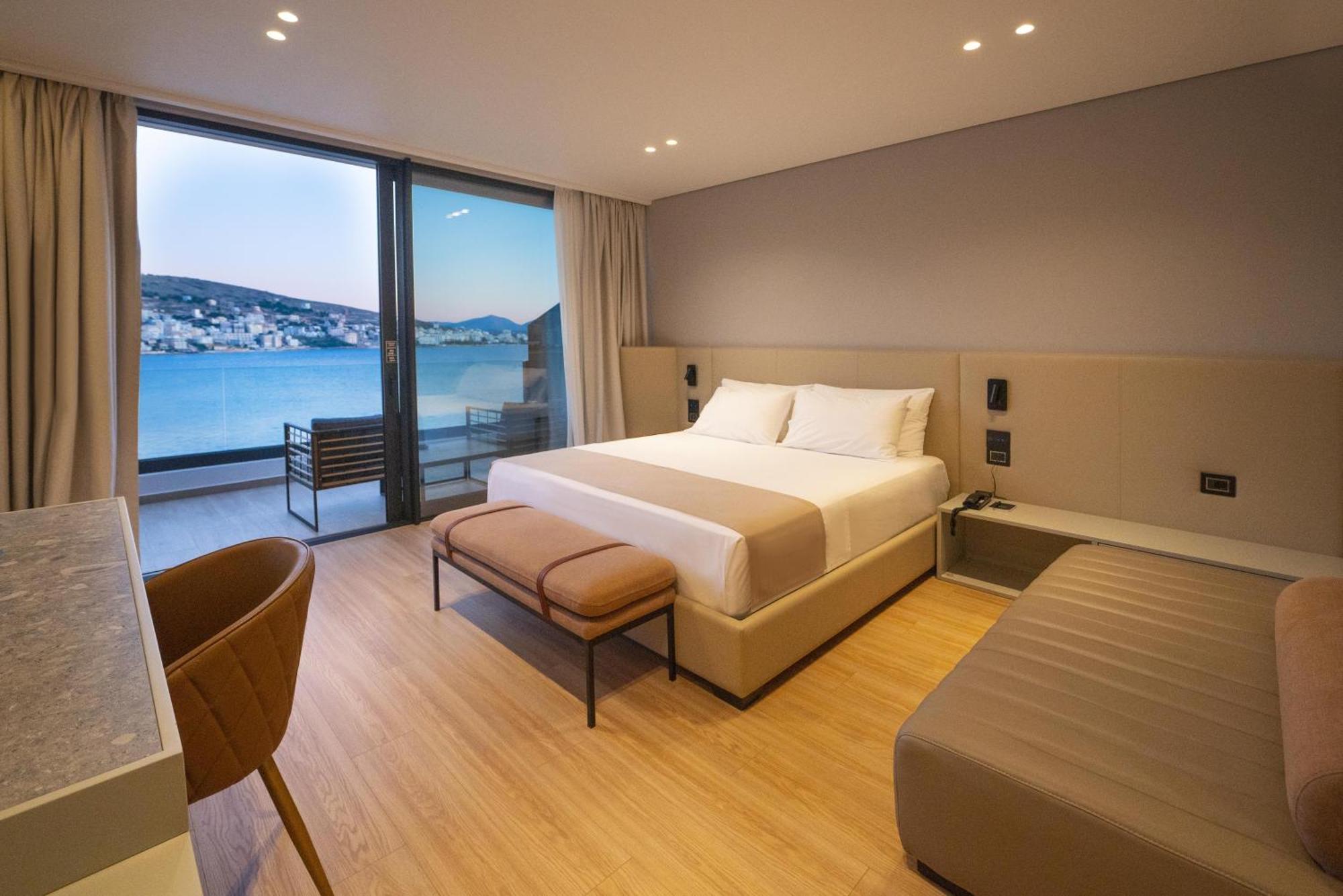 Yacht Premium Hotel Saranda Zewnętrze zdjęcie