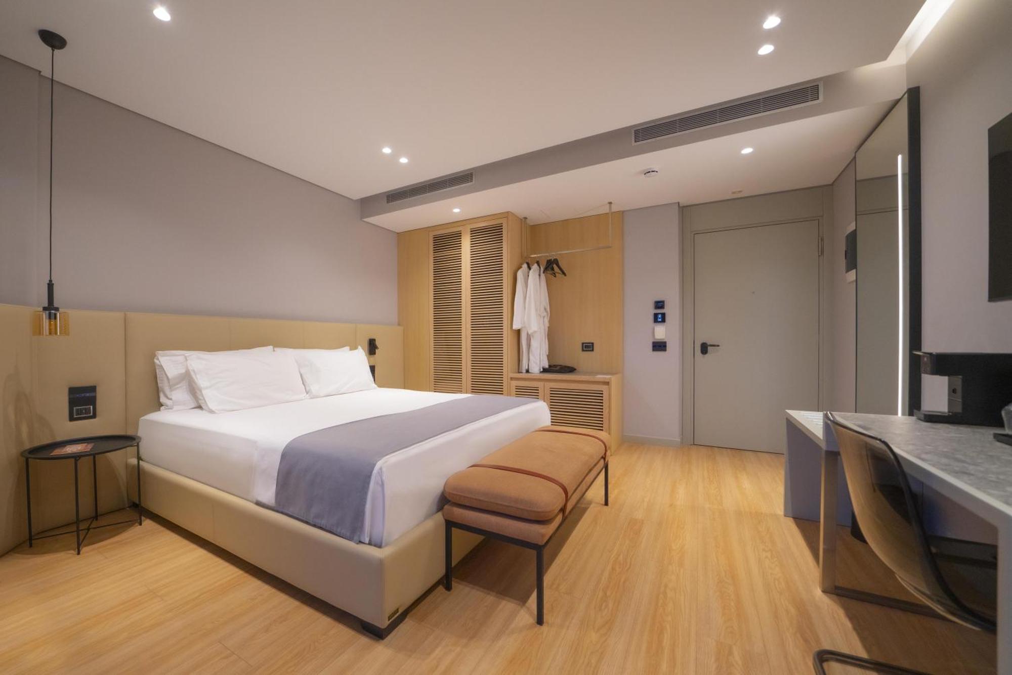 Yacht Premium Hotel Saranda Zewnętrze zdjęcie